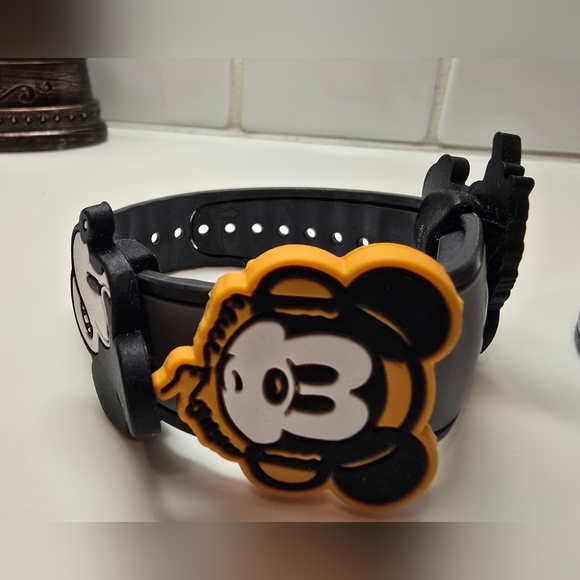 Vintage Disney Magic Bands (3) - Picture 7 of 9